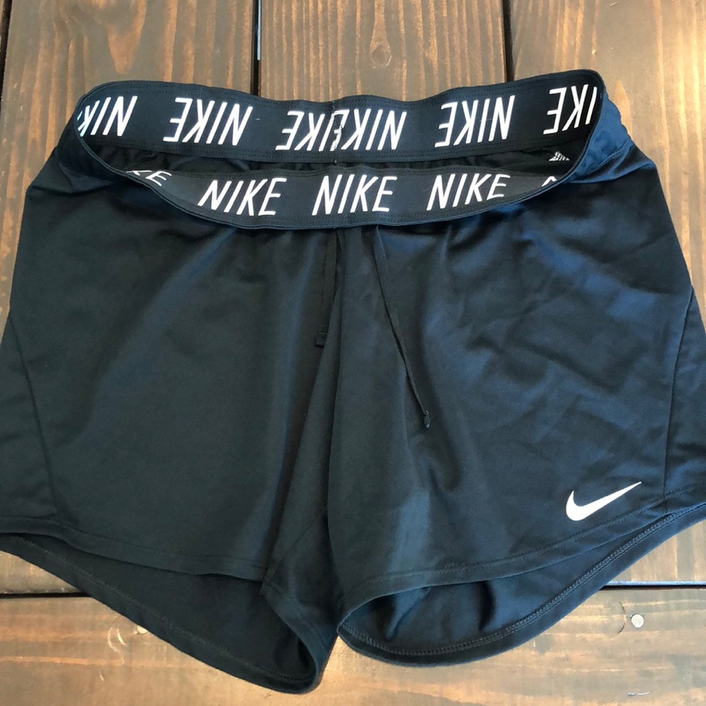 ☄️NIKE DRI-FIT Shorts☄️